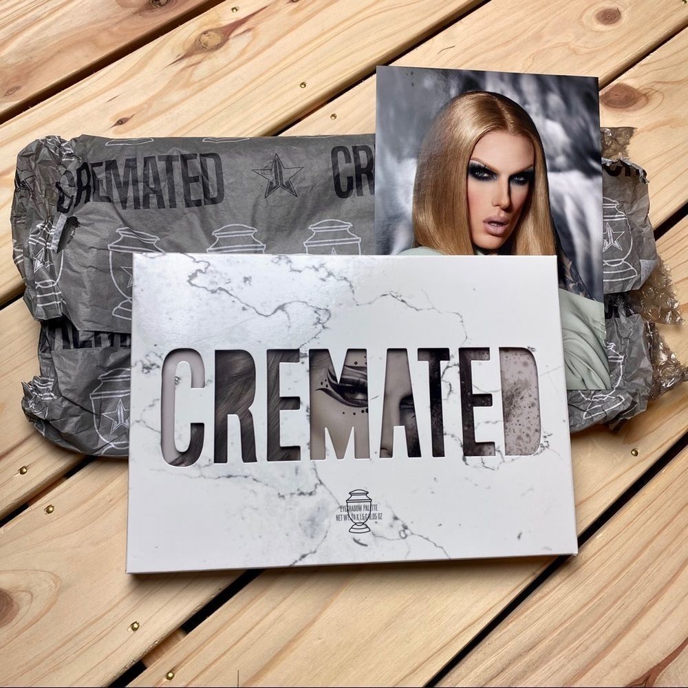Jeffree Star Cremated Eye Palette